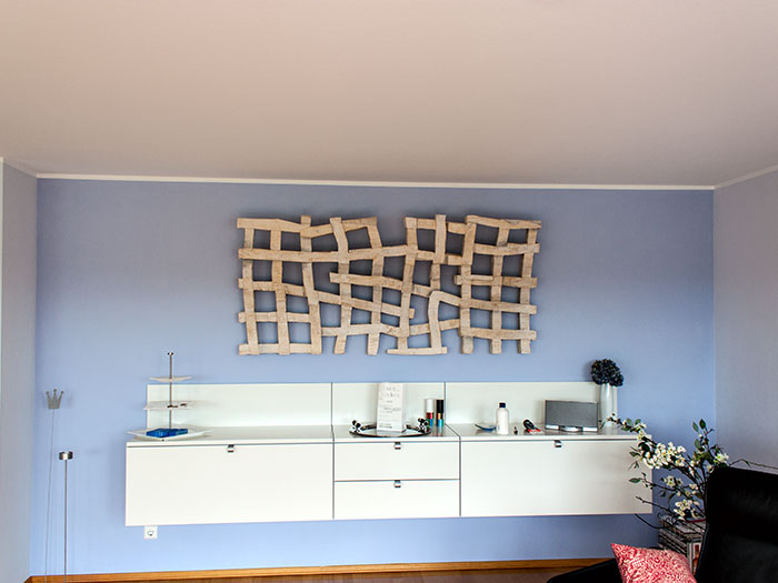 Waagerechte, Holz bemalt, 2012